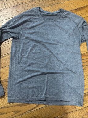 Men's Long-Sleeve Crew Neck Shirt - Gray